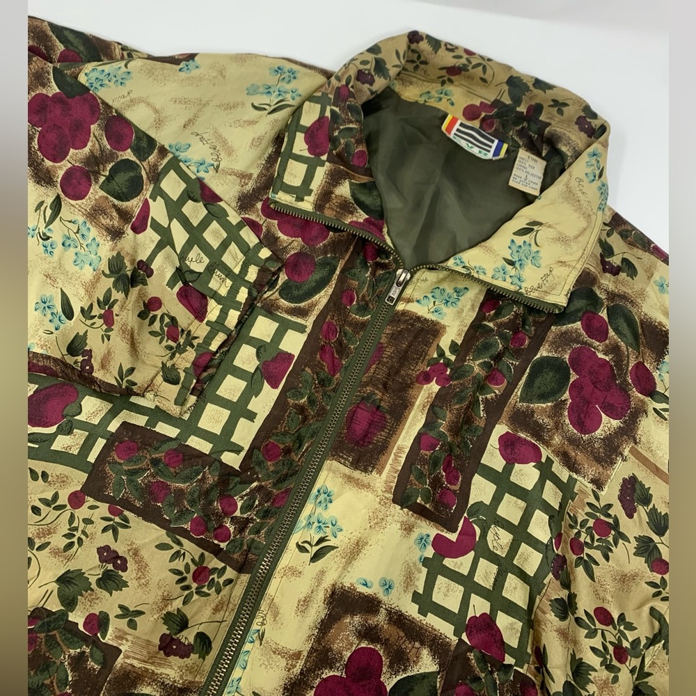 Vintage EVR Women’s 100% Silk Full Zip Floral Lined Jacket Sz Large T2